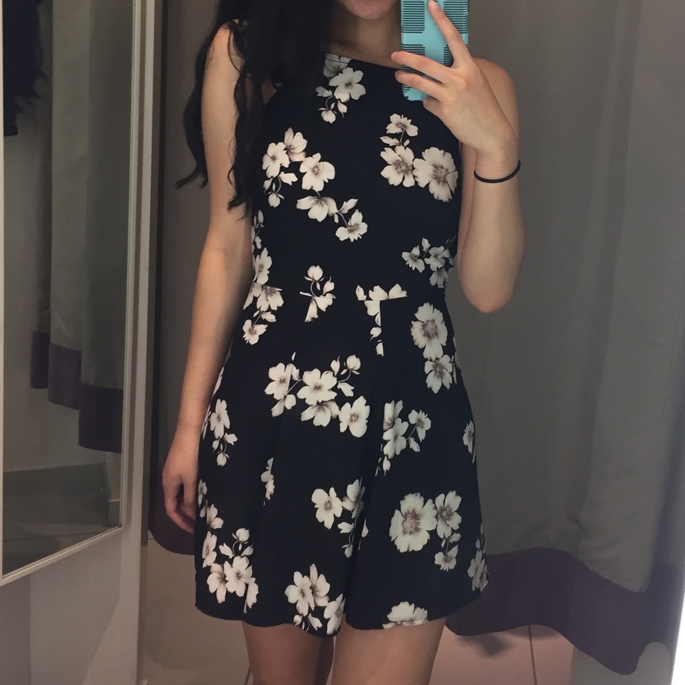 Brandy Melville Floral Backless Skater Dress